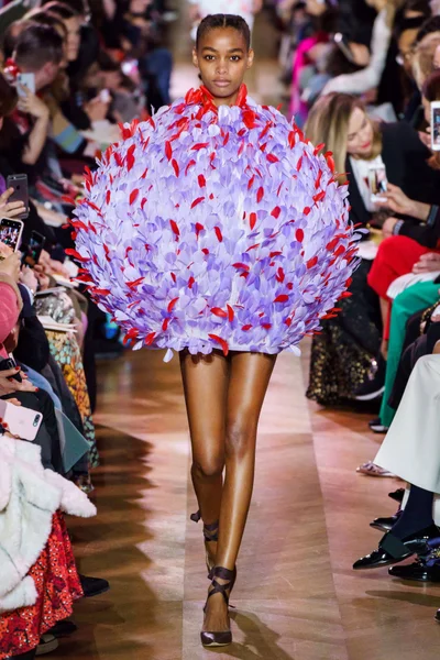 Look 7